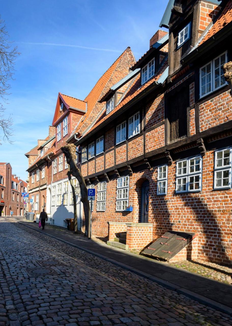 Einzigartig - Das Kleine Hotel Im Wasserviertel Luneburg Exterior photo